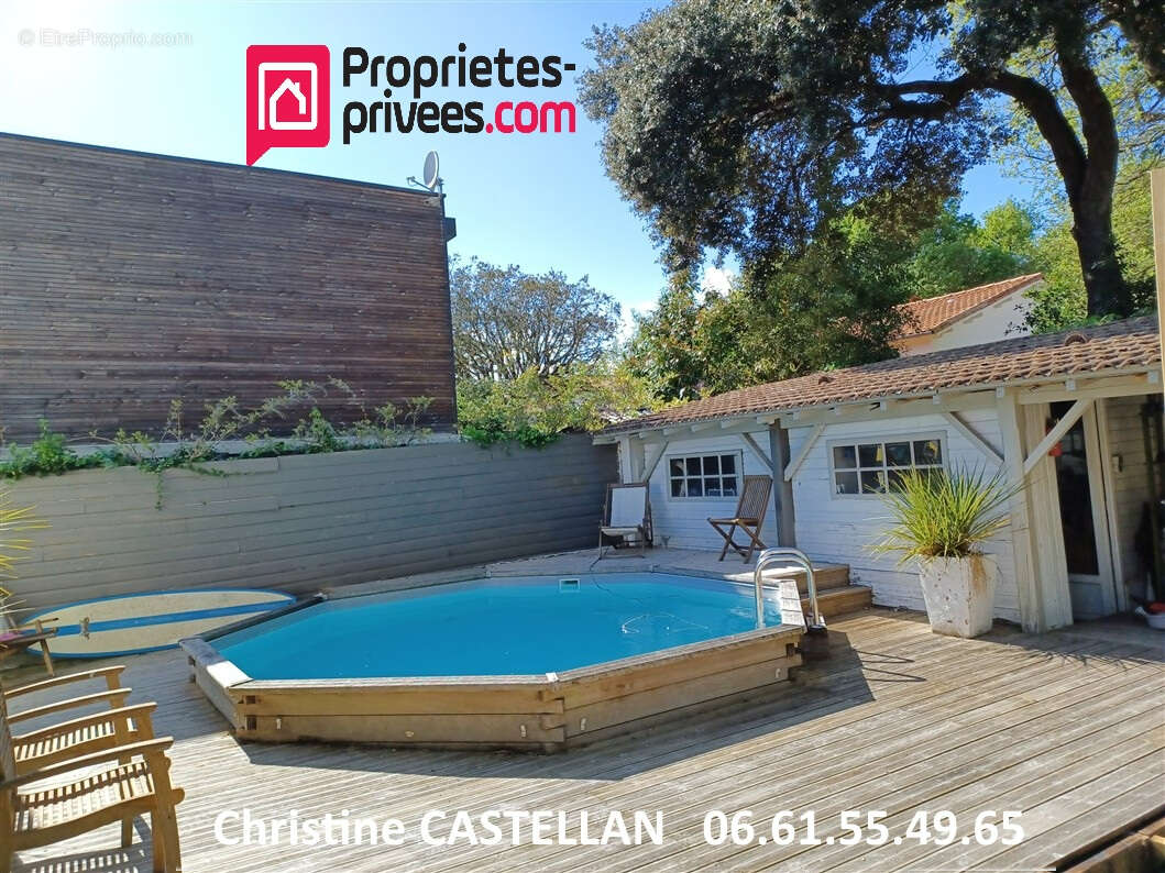 Maison à VAUX-SUR-MER