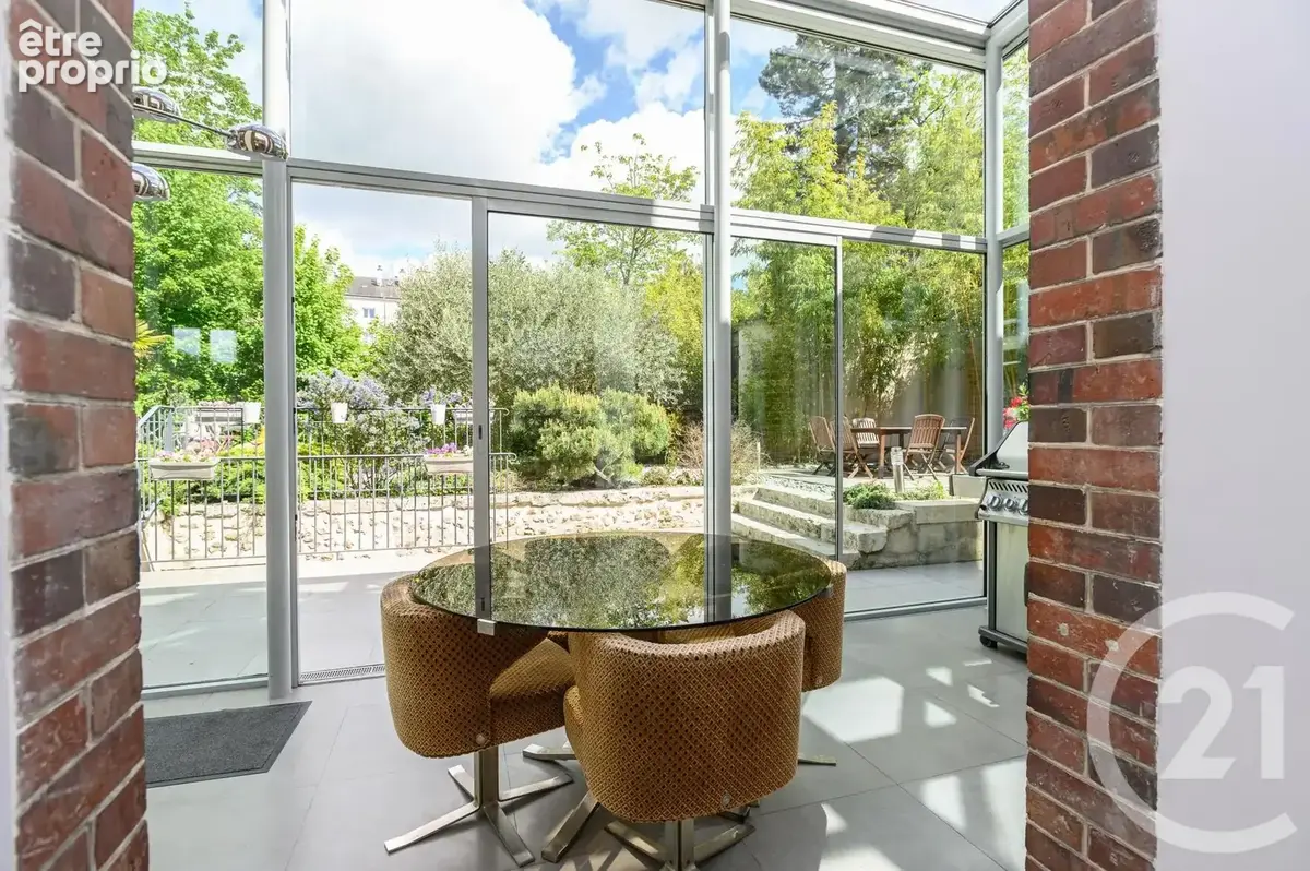 Maison 9 pièces 440 m² à vendre à Chartres (28000) - photo 7