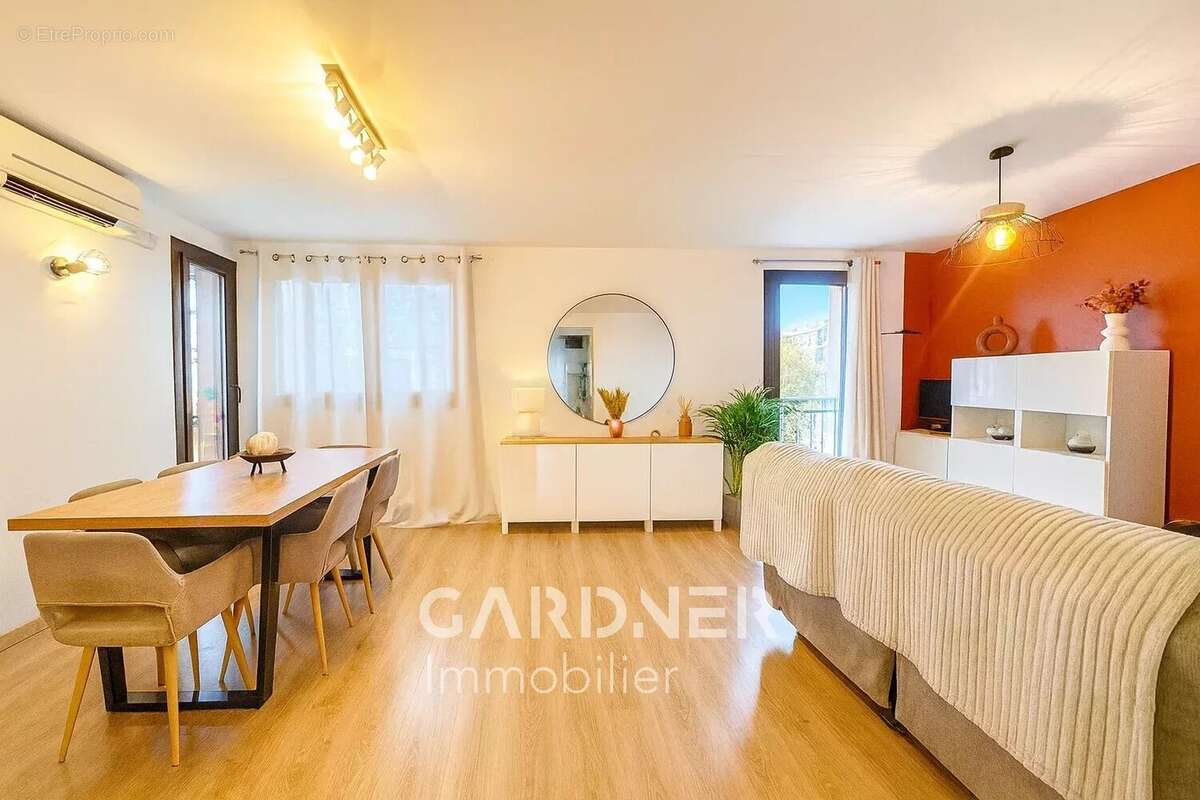Appartement à MARSEILLE-11E