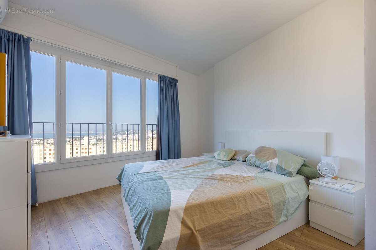 ***visite virtuelle disponible...super rouvière...marseille 9ᵉ...5 pièces de 118,56 m²...vue mer panoramique...garage et cave*** - photo 7