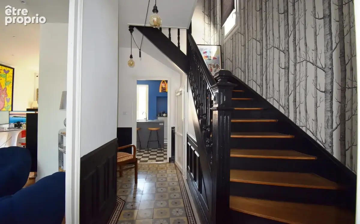 À VENDRE - Maison de ville rénovée quartier des Graves à Vichy - photo 3