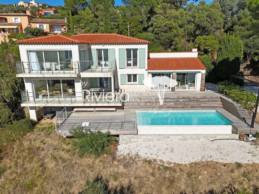 Maison à LA CROIX-VALMER