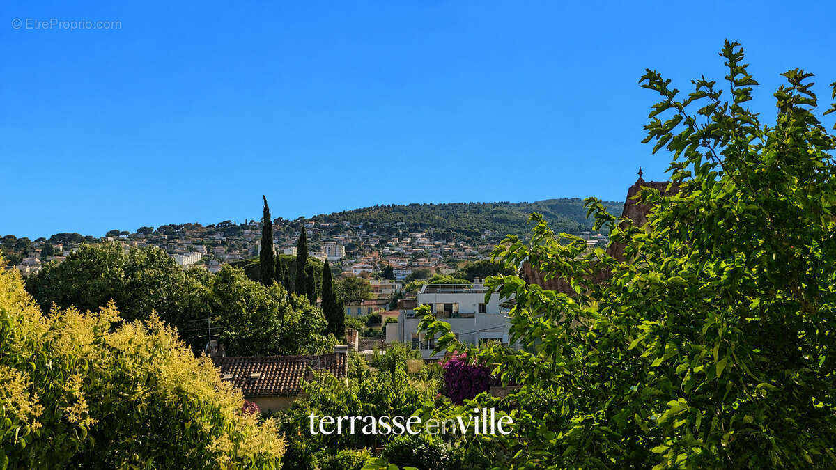 La ciotat - centre-ville - appartement de caractere  - vue 3 secs et crêtes- calme - parking - 425 000 € - photo 7