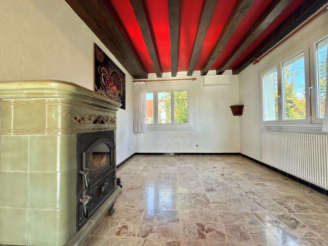 Maison à MARSANNAY-LA-COTE