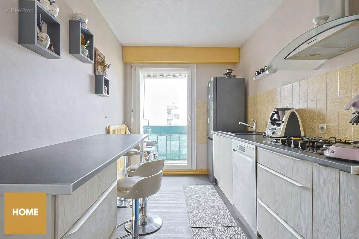 Appartement à JARVILLE-LA-MALGRANGE
