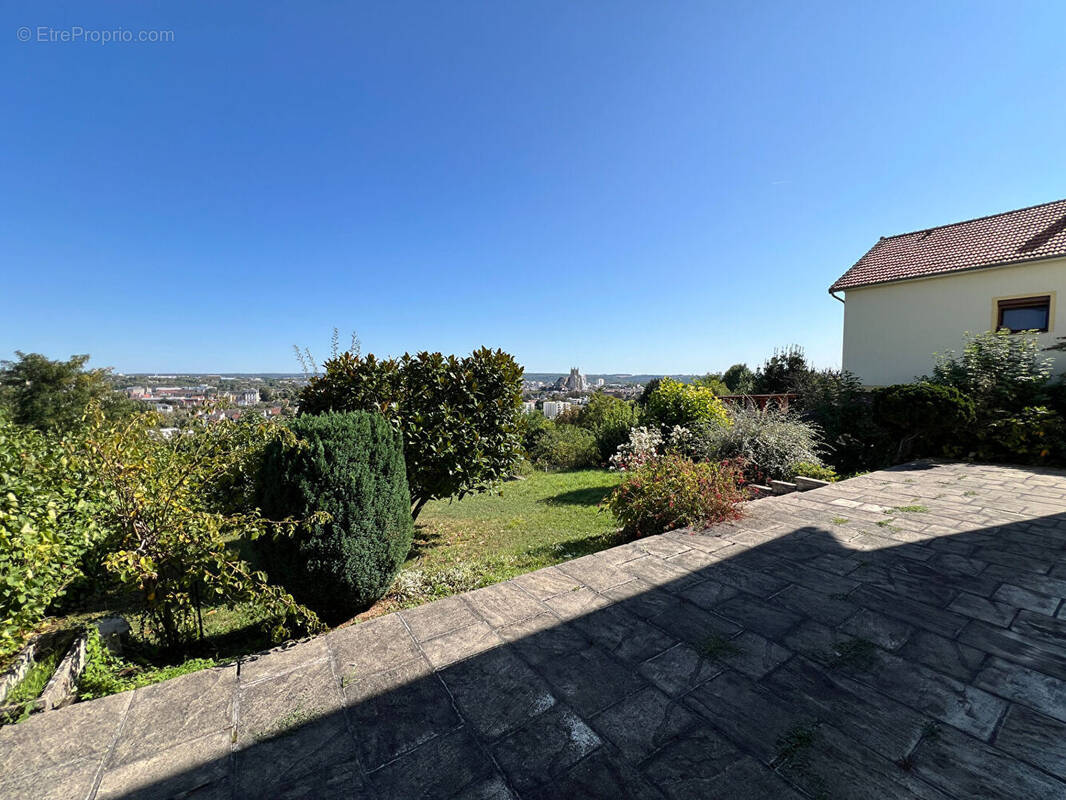 Maison à CREGY-LES-MEAUX