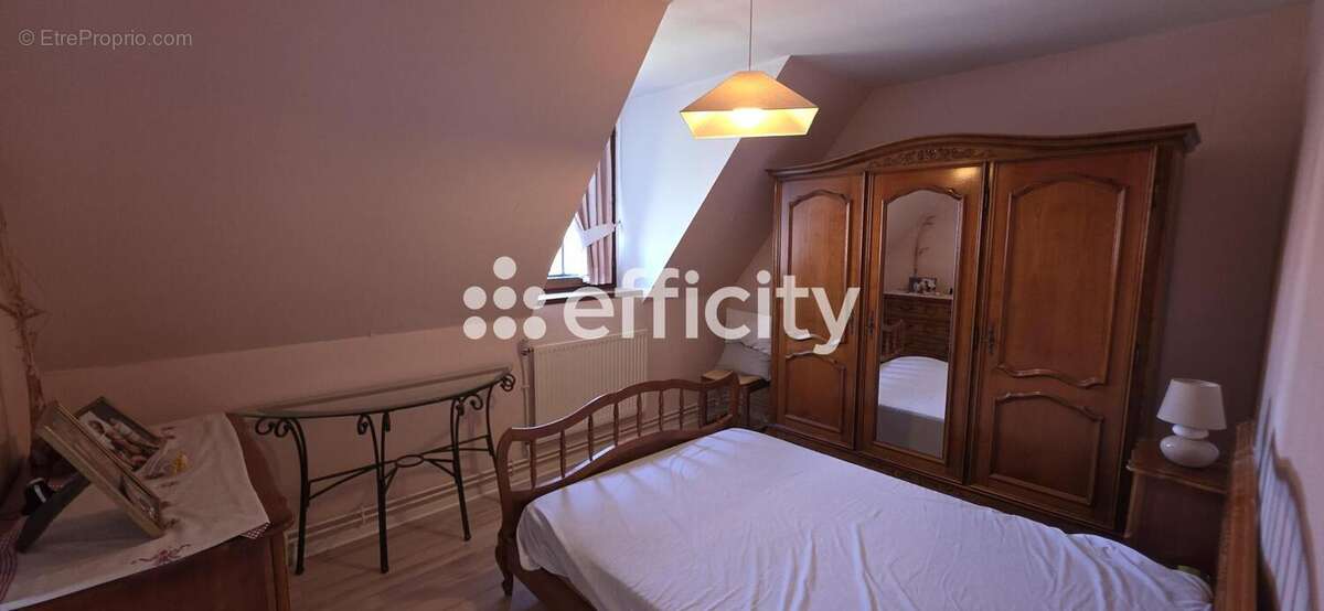 Maison à FACHES-THUMESNIL