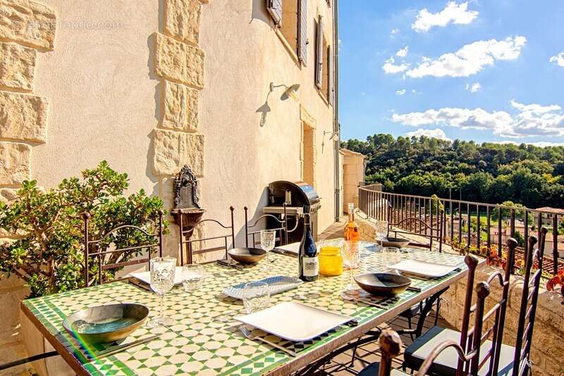Ancienne bergerie à vendre 5 pièces à 25mn au nord d'AIX EN PROVENCE (13), 100 m2, terrasse et vue panoramique - photo 4