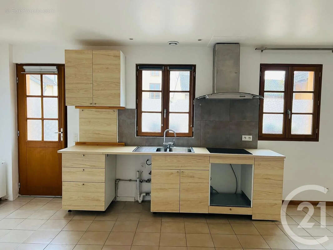 Appartement à HOUDAN