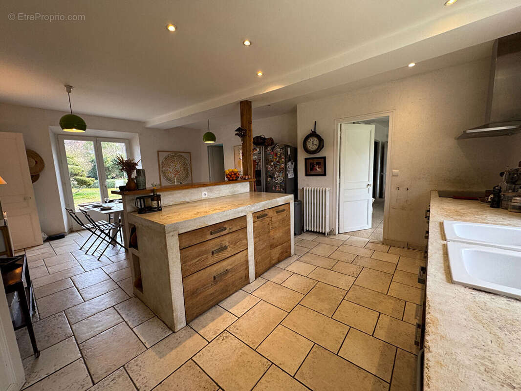 Maison à GARANCIERES