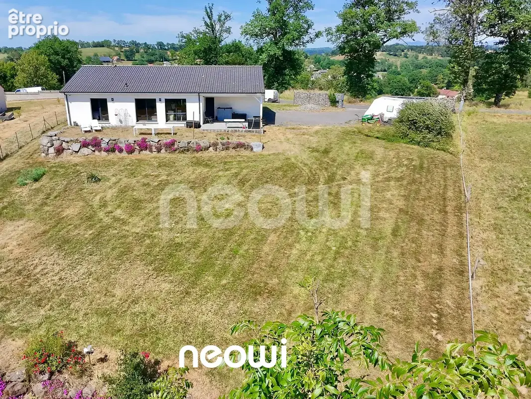 AYRENS – Maison contemporaine avec étang privé, un véritable havre de paix - photo 11