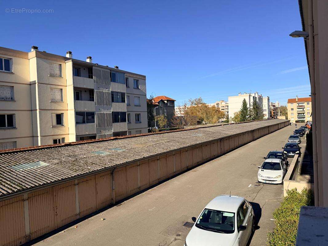 Appartement à LYON-8E