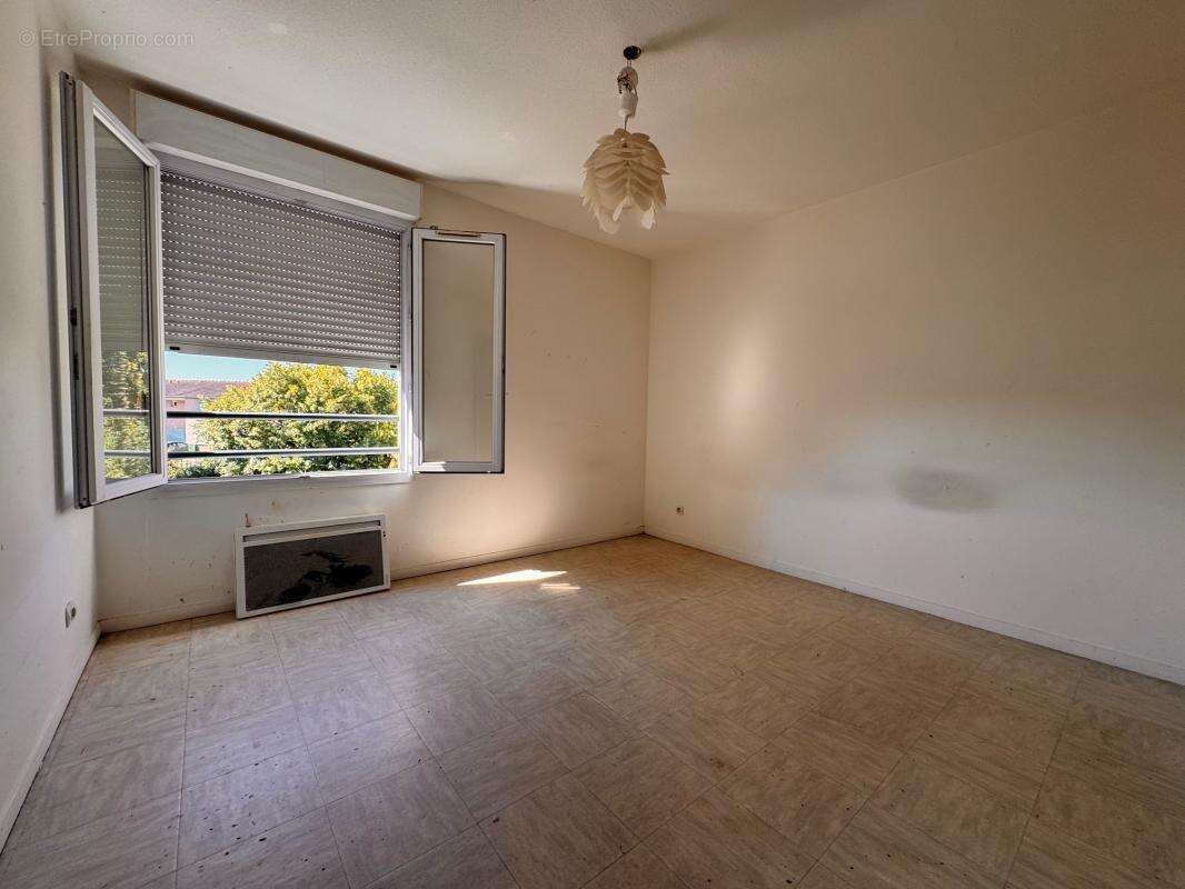 Appartement t4 - photo 15
