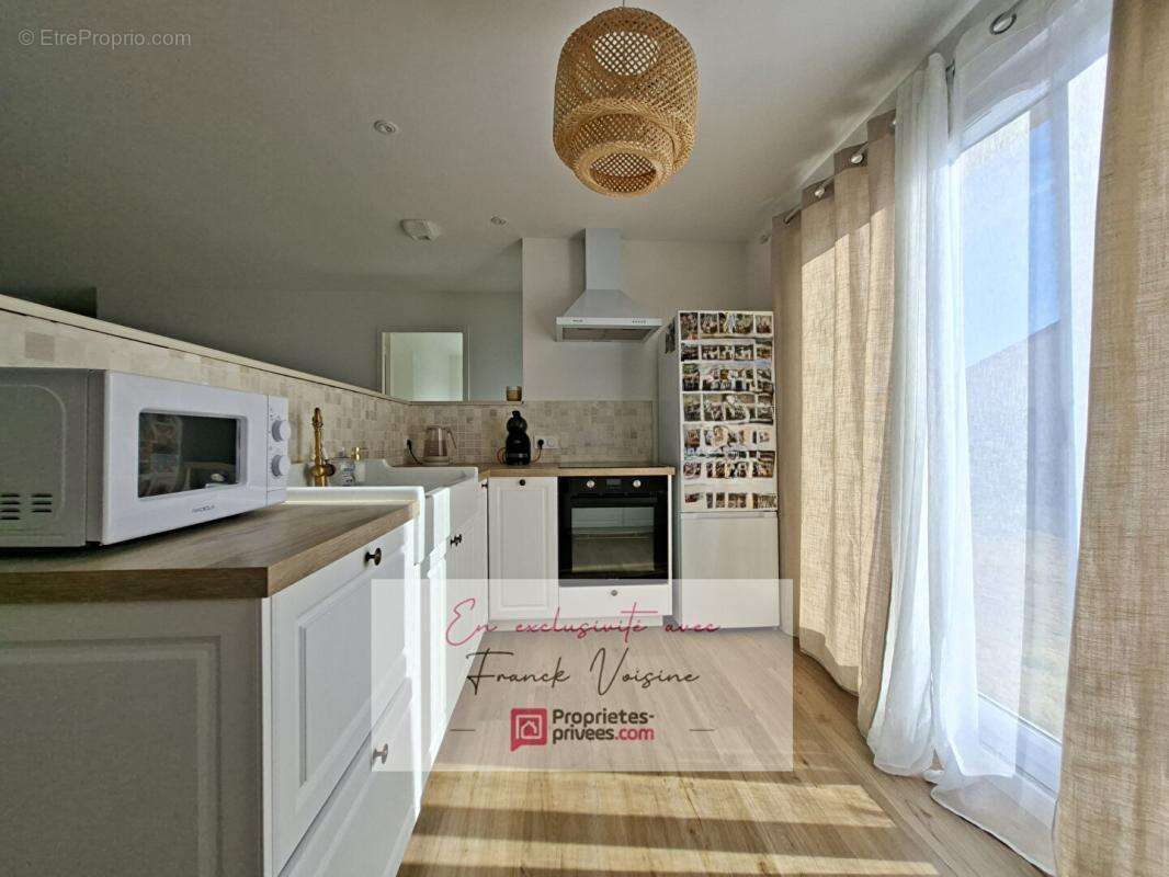 A VENDRE en Exclusivité aux Châtelliers Châteaumur, Sèvremont, maison de 68 m2 avec 1 chambre et 1 bureau sur une parcelle de 34 - photo 5