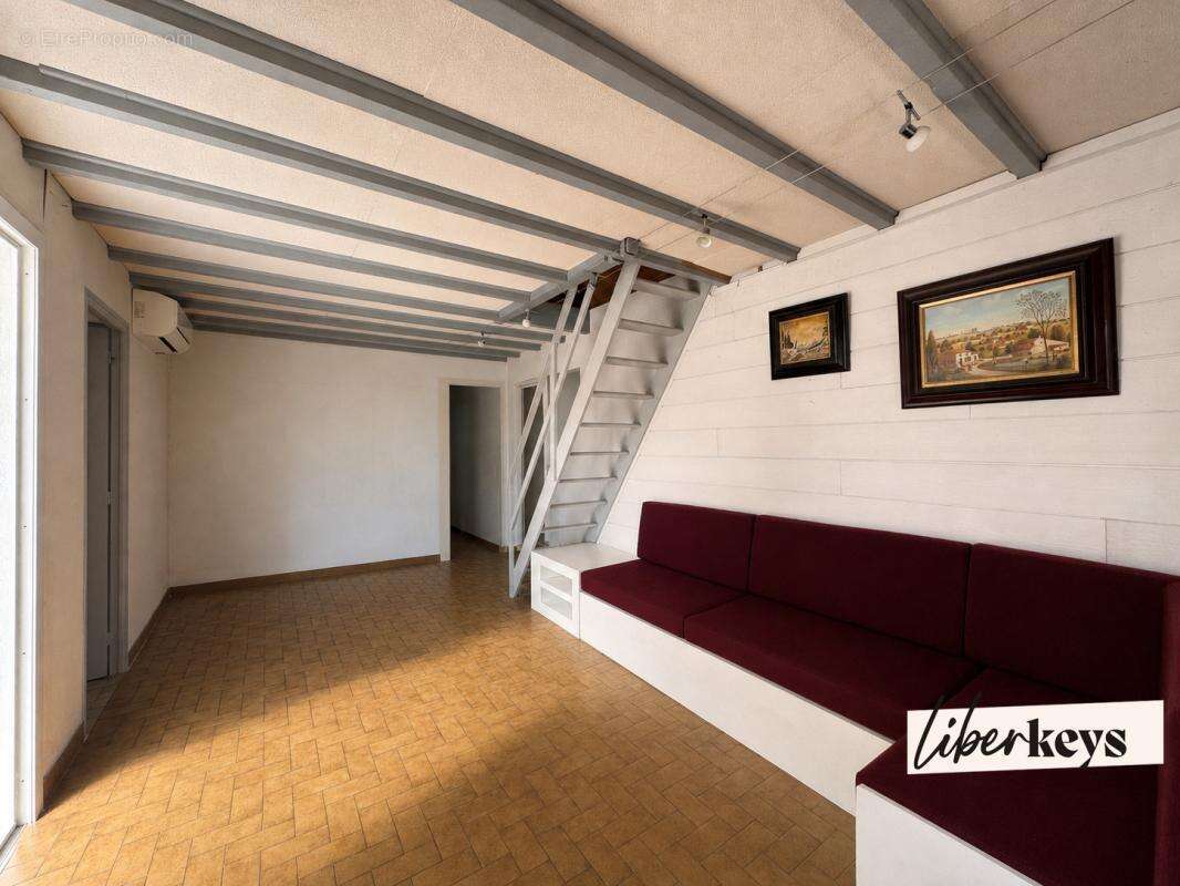 Maison à CONTES
