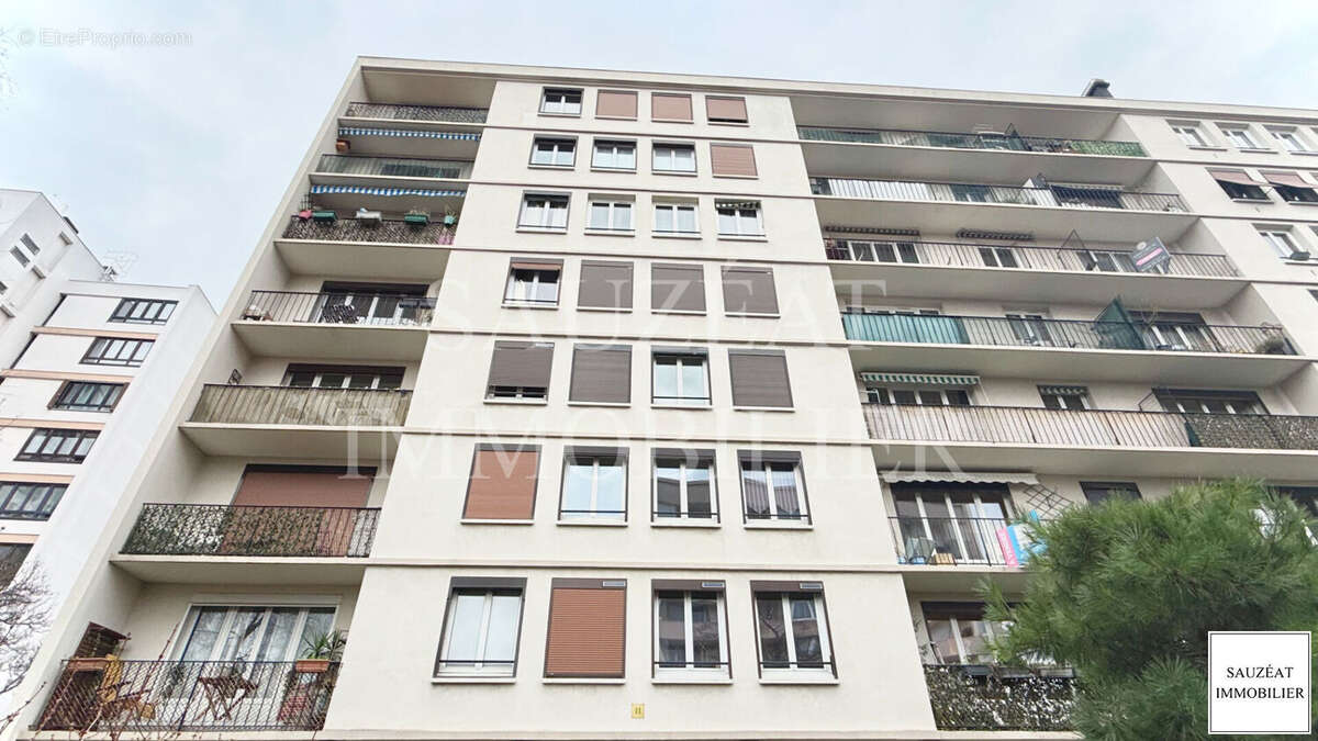 Appartement à MONTROUGE