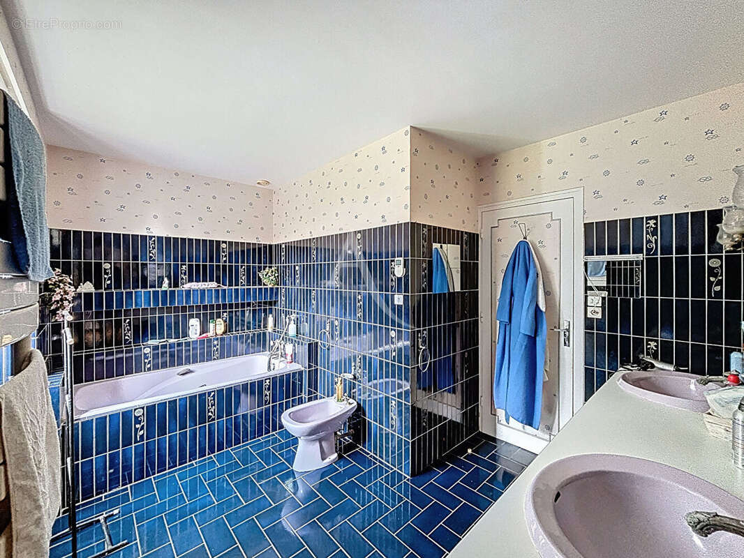 Maison à POMMERIEUX