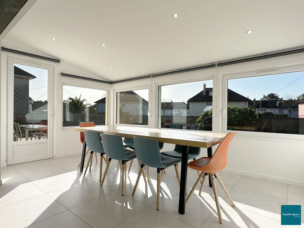 Maison à QUERQUEVILLE