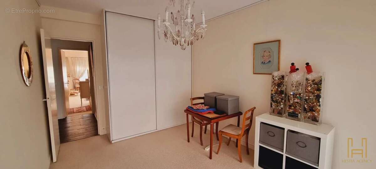Appartement à VERSAILLES