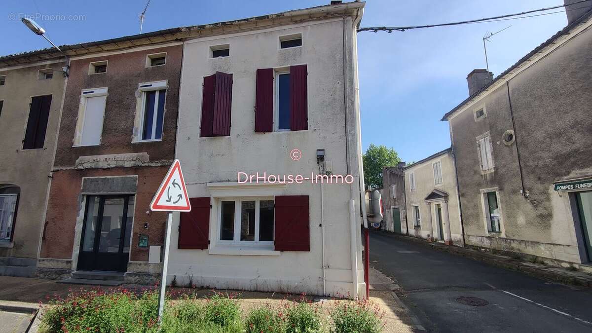 Maison à GRIGNOLS