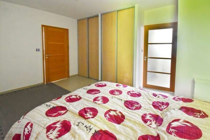 Maison à FACHES-THUMESNIL