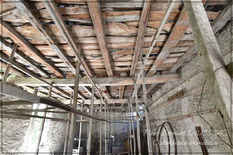 Maison à SAINT-JEAN-DE-LA-PORTE