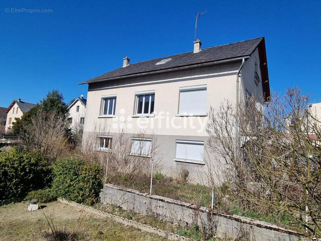Maison à SAINT-CHELY-D'APCHER