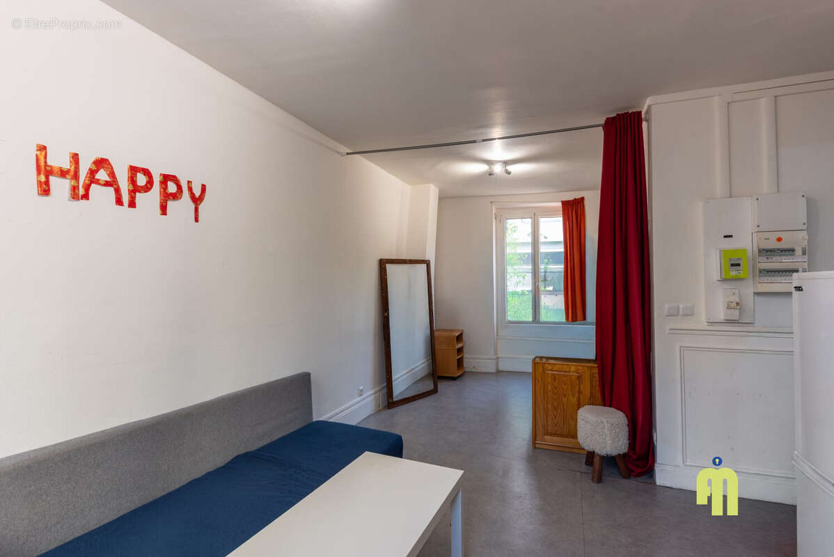 Appartement 35 m² à Paris-20e  - photo 3