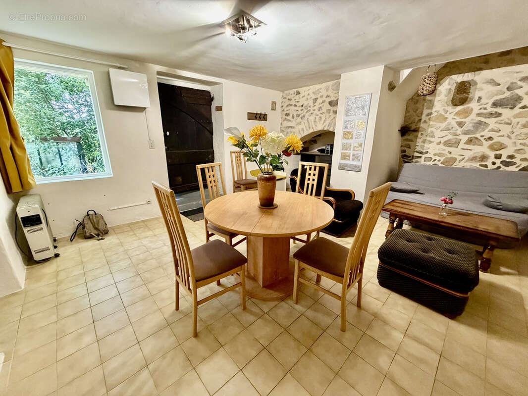 Maison à VAISON-LA-ROMAINE