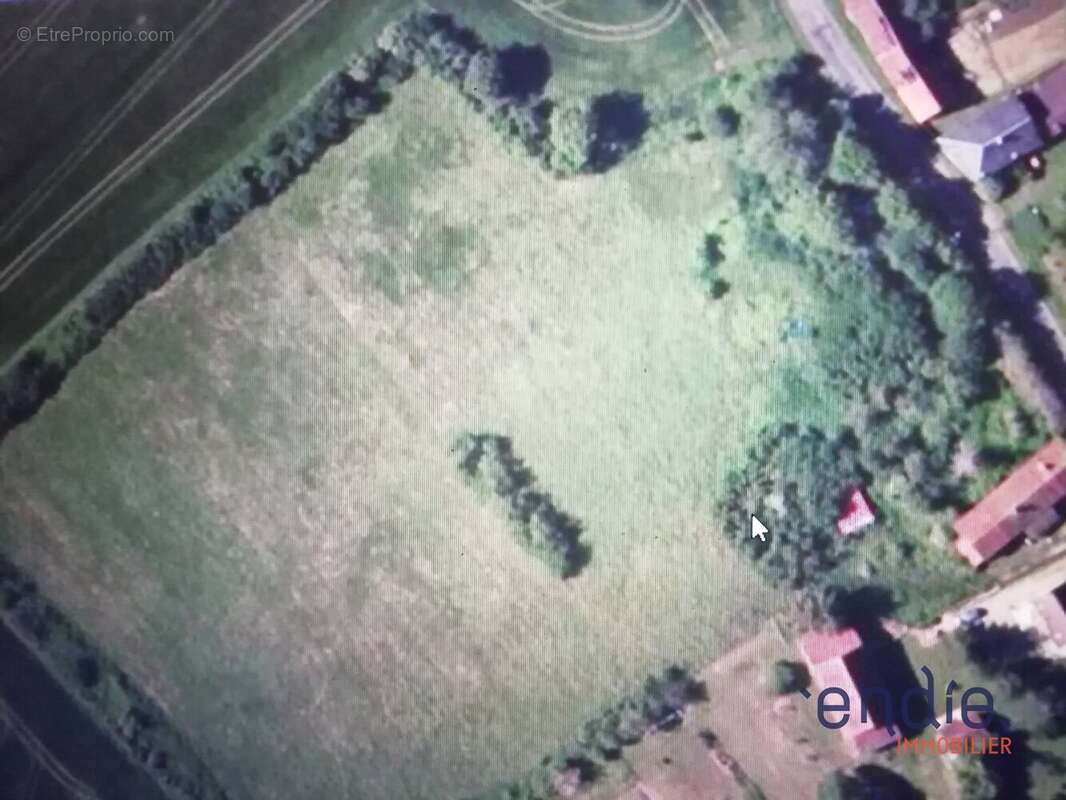 Longere de pays type f3 avec 2,5 ha de prés ! - photo 2