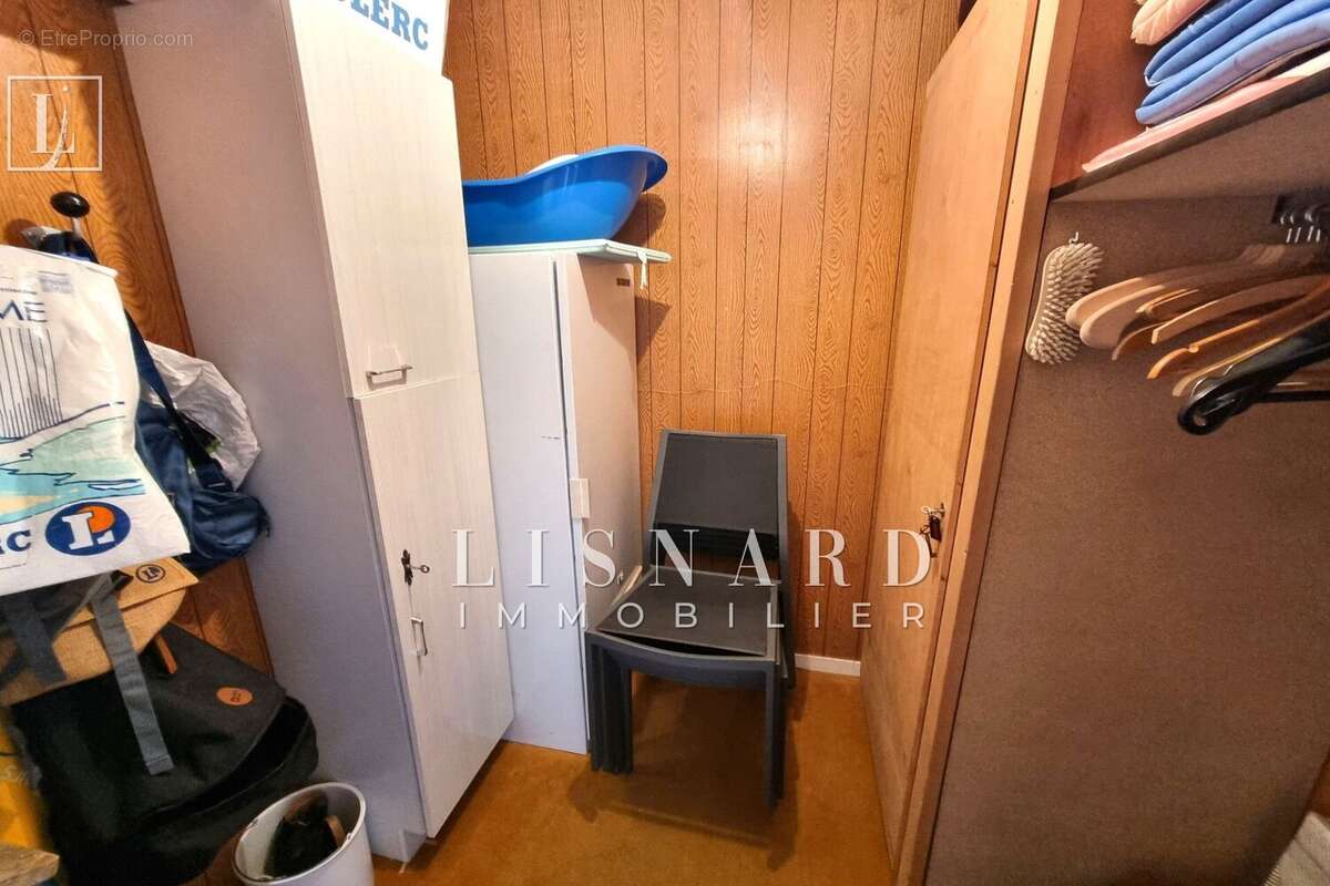 Appartement à VALLAURIS