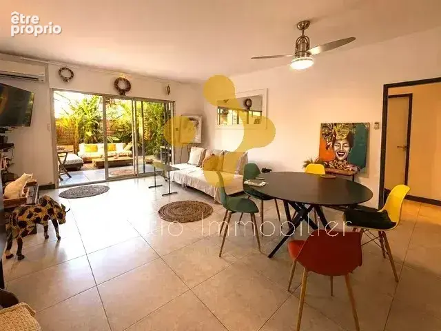 Appartement 85 m² à Saint-Paul  - photo 2