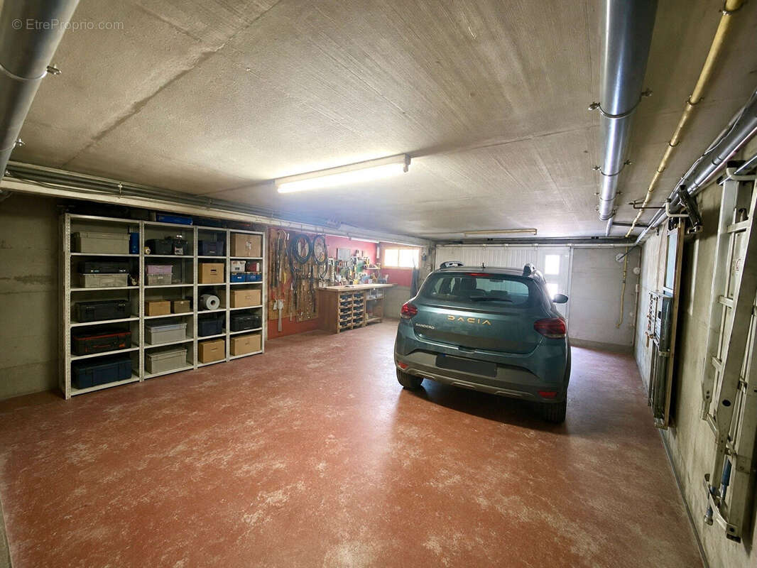 Maison plain-pied 4 chambres, 757 m² de terrain, 12 mins gare ! - photo 15