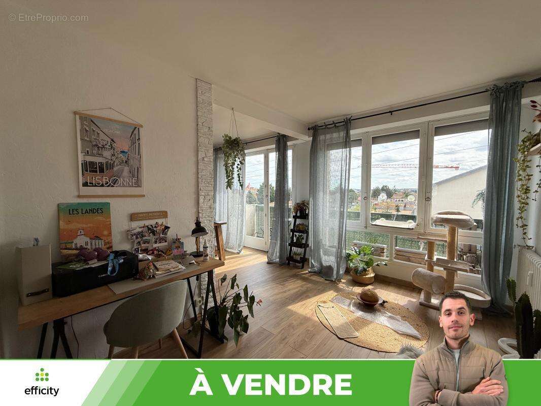 Appartement à POITIERS
