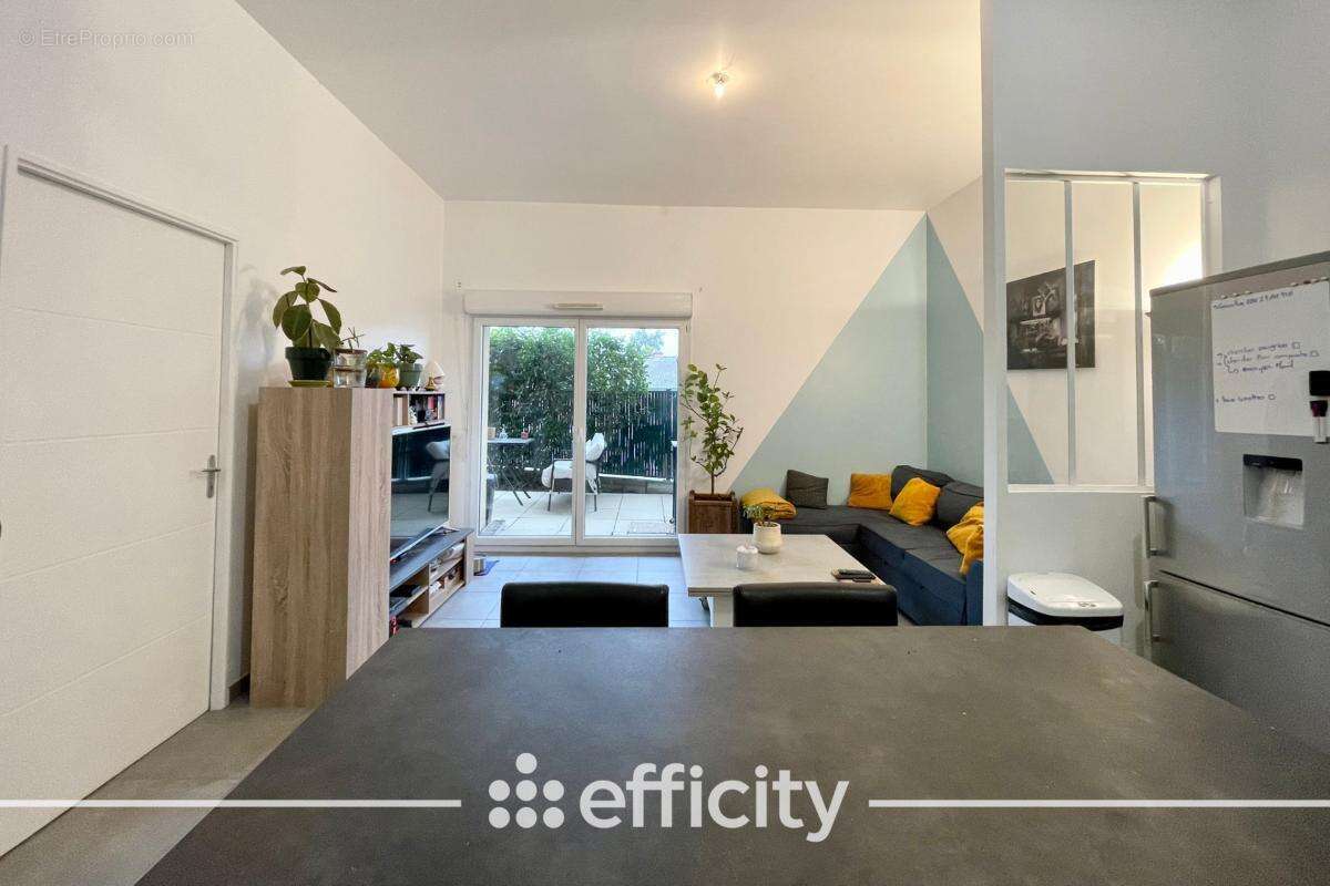Appartement à DAGNEUX