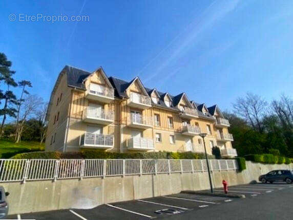 Appartement à TROUVILLE-SUR-MER