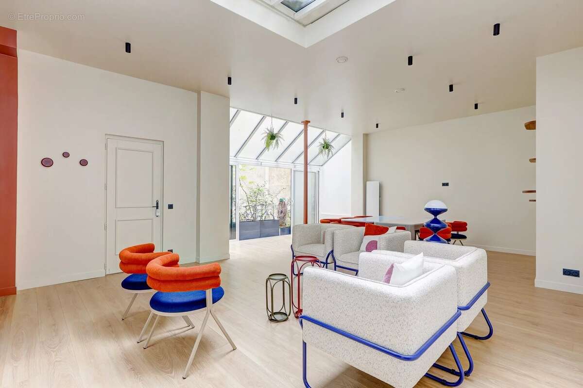 Paris 8e – Parc Monceau  77m² – Idéal Habitation ou Kiné / Profession Libérale - photo 5
