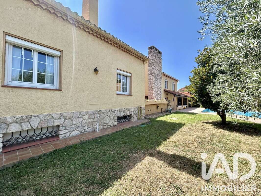 Photo 4 - Maison à ELNE
