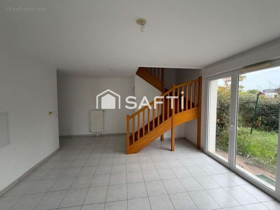 Photo 1 - Appartement à SAINT-PRYVE-SAINT-MESMIN