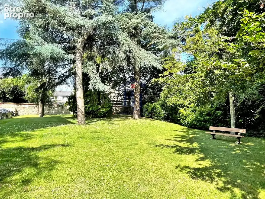 Studio lumineux avec grande terrasse - Centre ville - photo 6