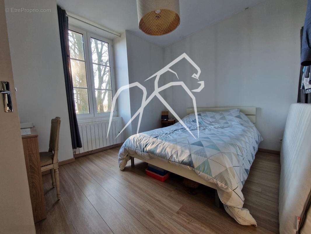 Appartement  t3  76m²  bois l eveque  76160 - photo 4