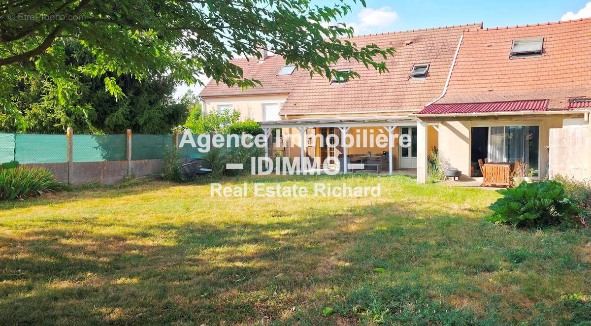 EXCLUSIVITÉ IDIMMO RICHARD - Coup de cœur familial au centre de Corbeilles (45490) - photo 13
