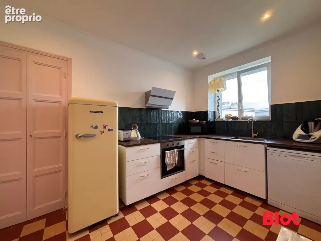 Appartement 4 pièces 88 m² à vendre à Brest (29200) - photo 4