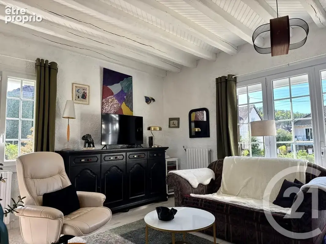 Maison 5 pièces 110 m² à vendre à Ivry-La-Bataille (27540) - photo 4