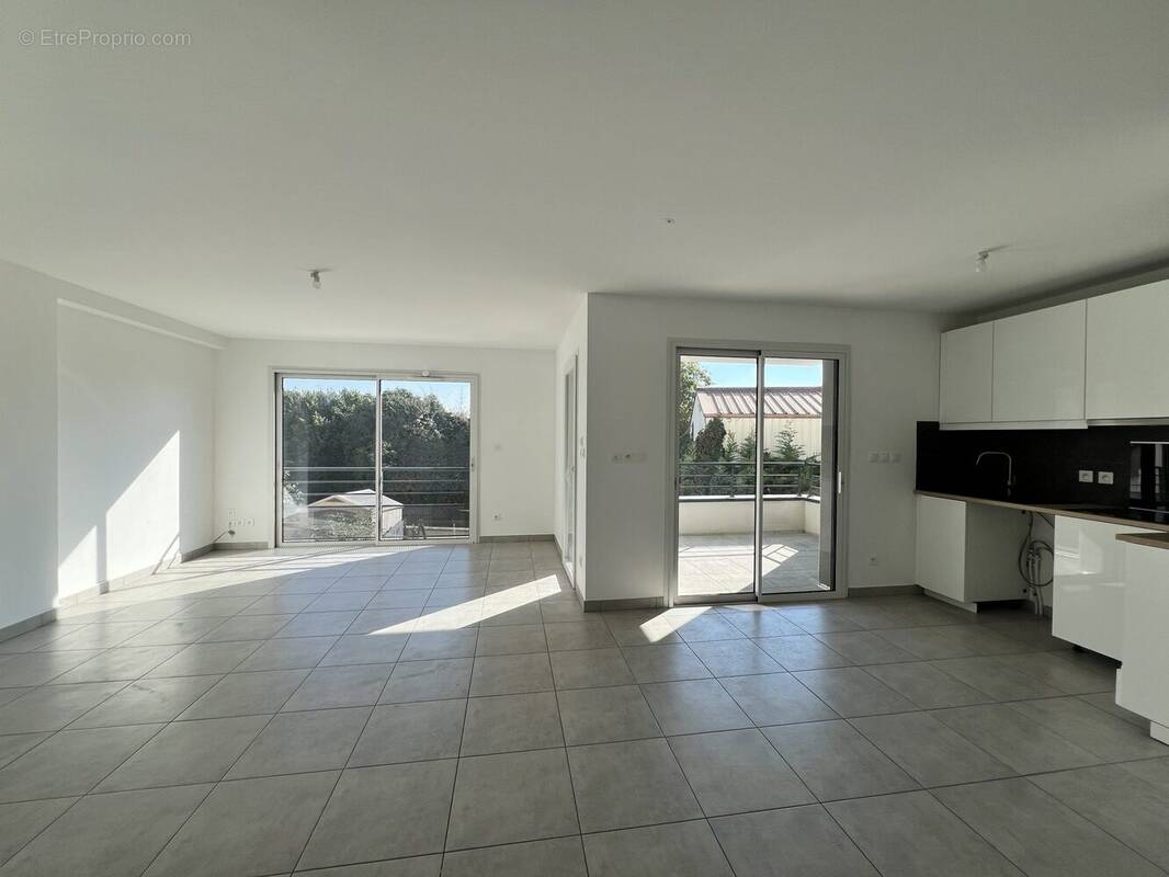 Appartement à TIGNIEU-JAMEYZIEU