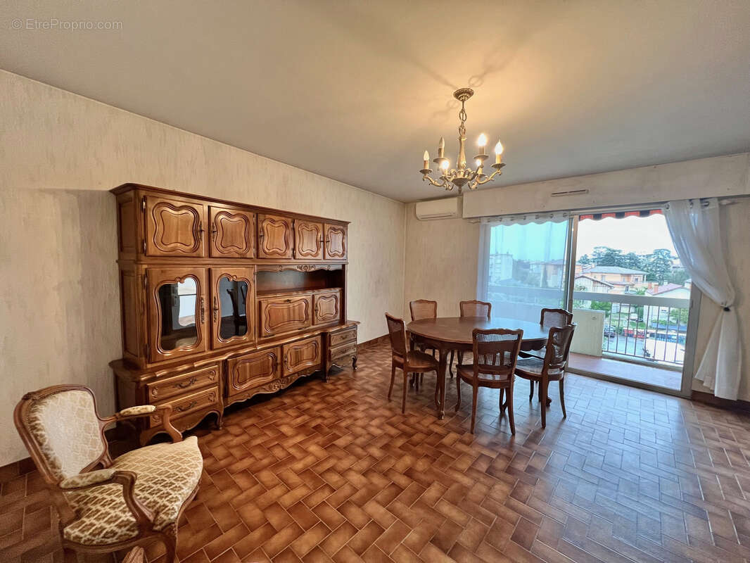 Appartement à ROMANS-SUR-ISERE