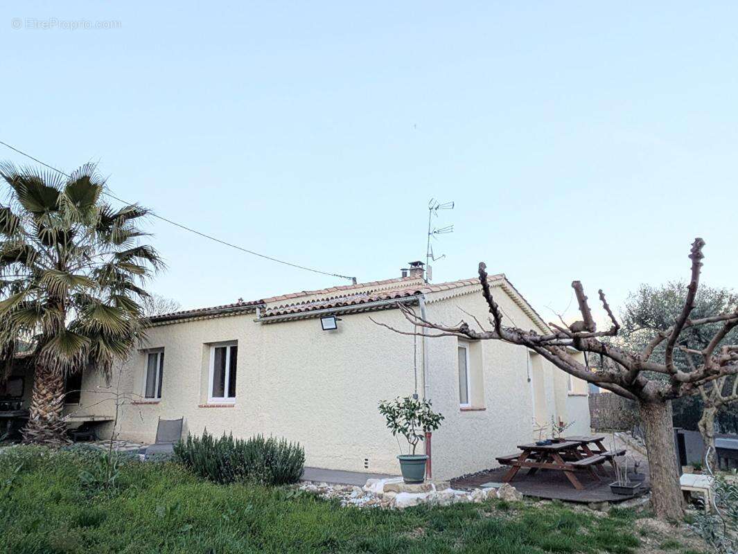 Maison à PEYRUIS