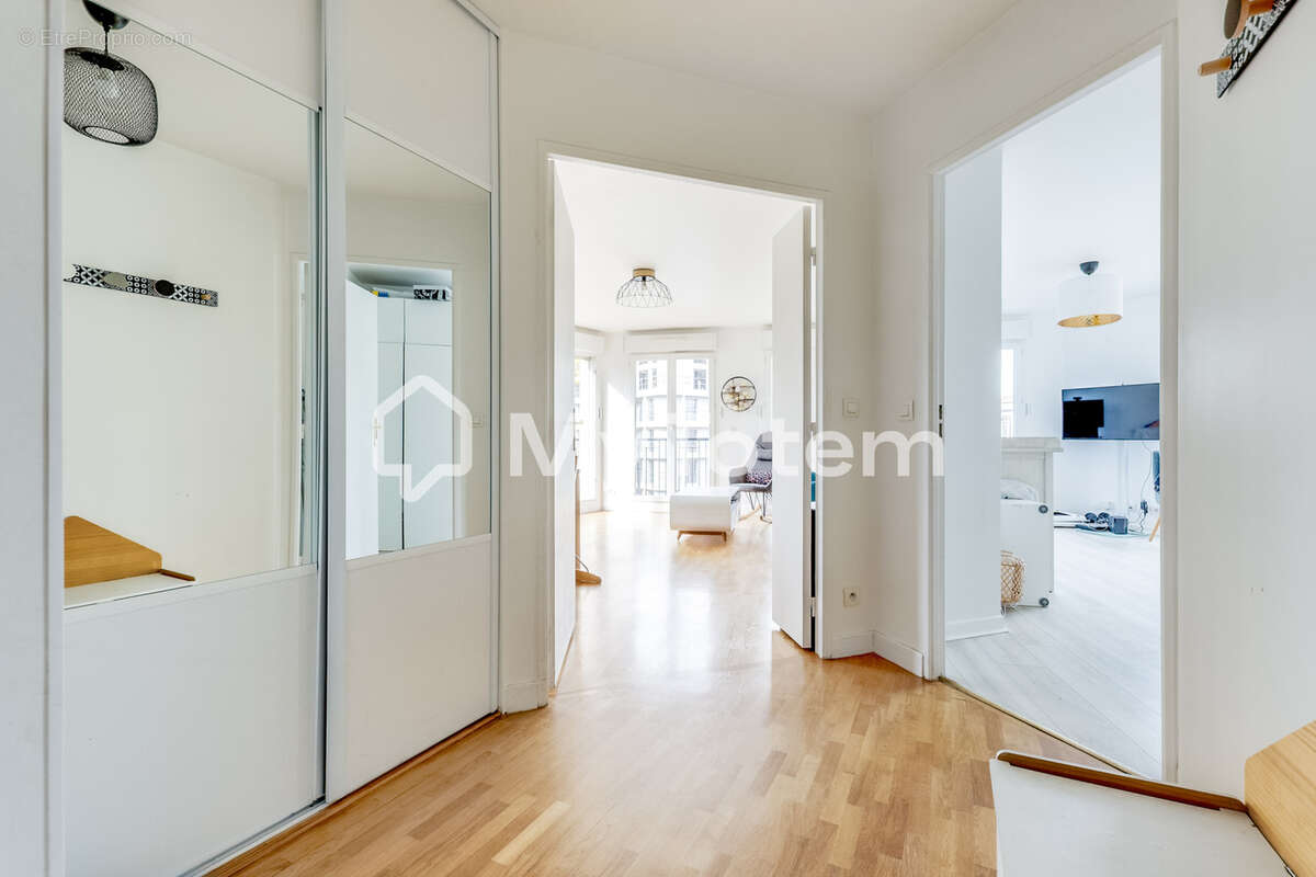 Appartement à COLOMBES