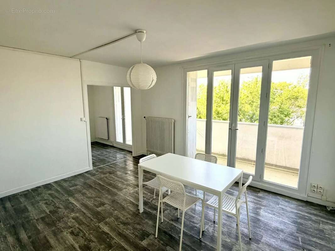 Appartement à EYSINES