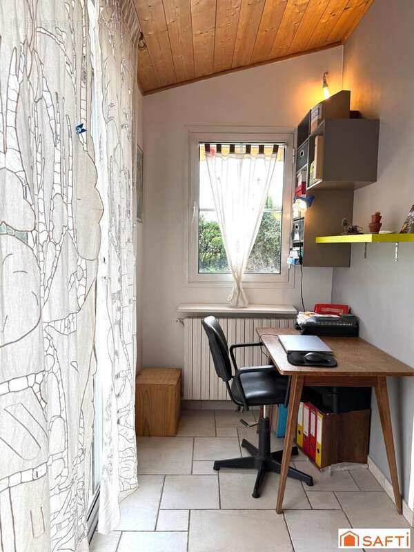 Photo 8 - Maison à LA CHAPELLE-DES-POTS